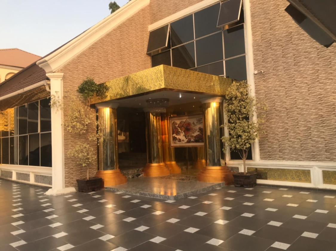 E-Suite Hotel 阿布贾 外观 照片