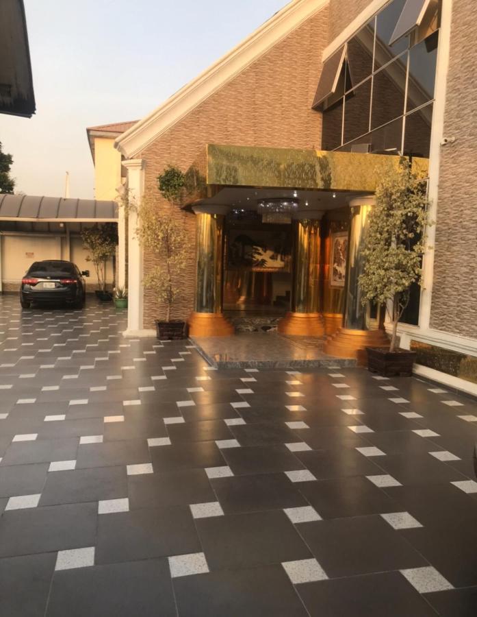 E-Suite Hotel 阿布贾 外观 照片
